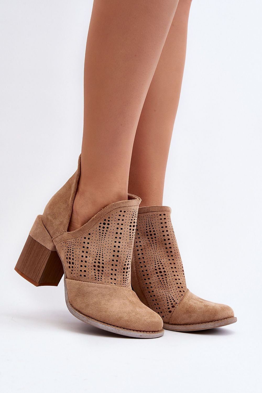 Heel boots