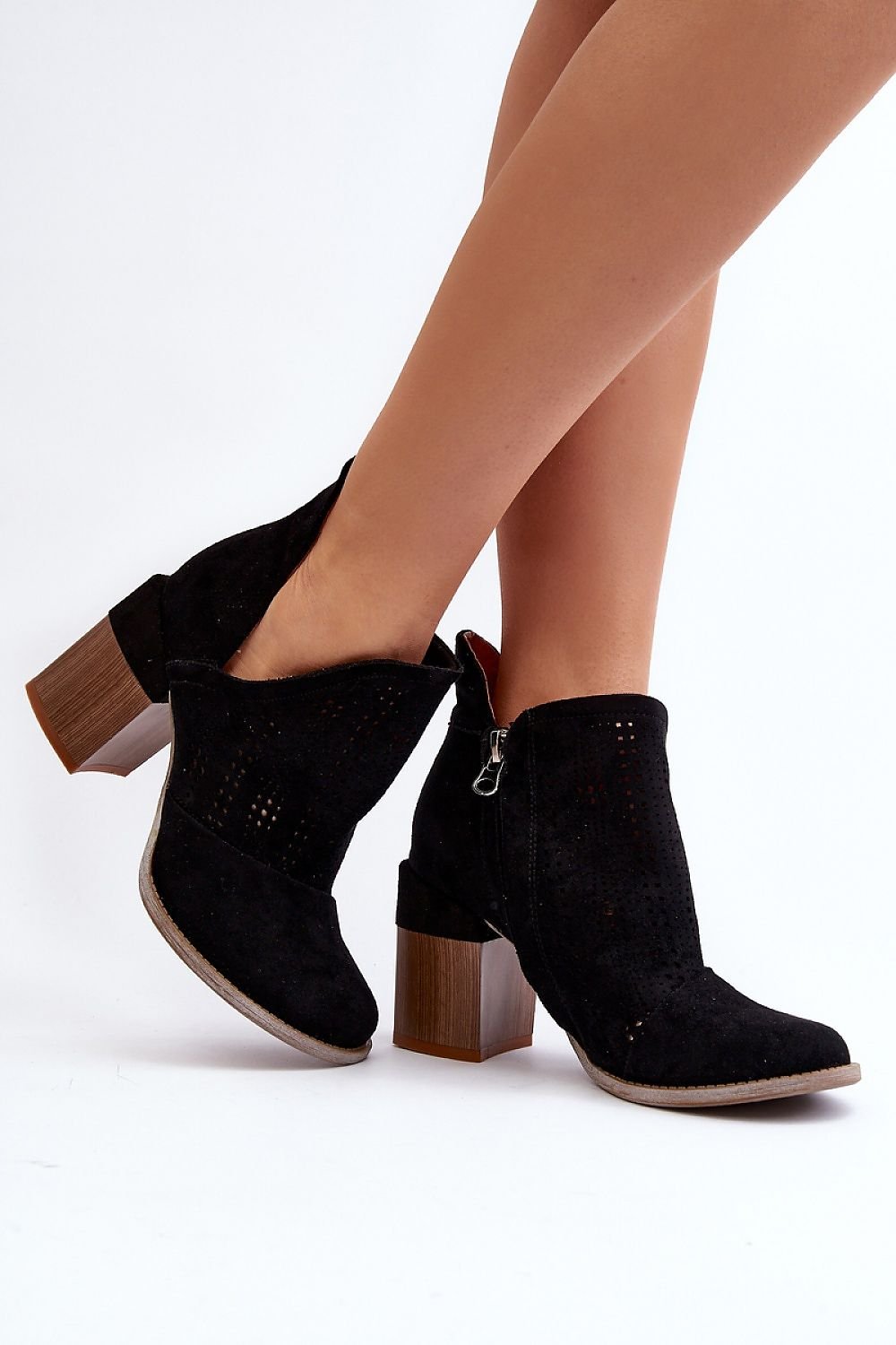 Heel boots