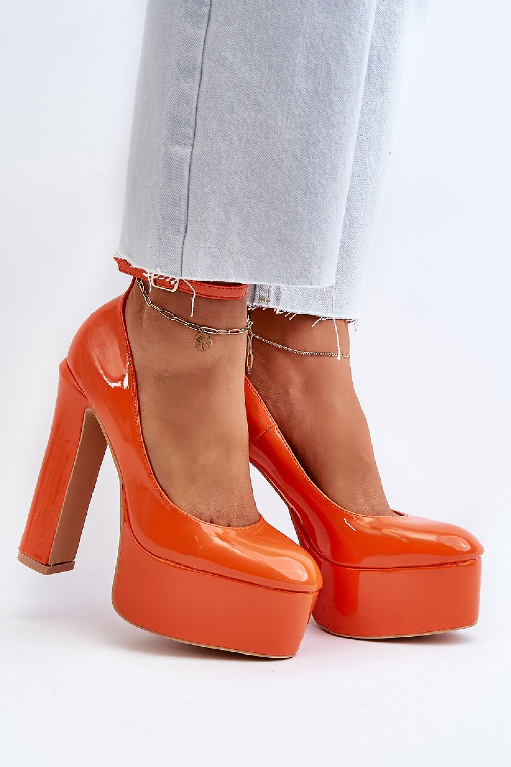 Platform pumps